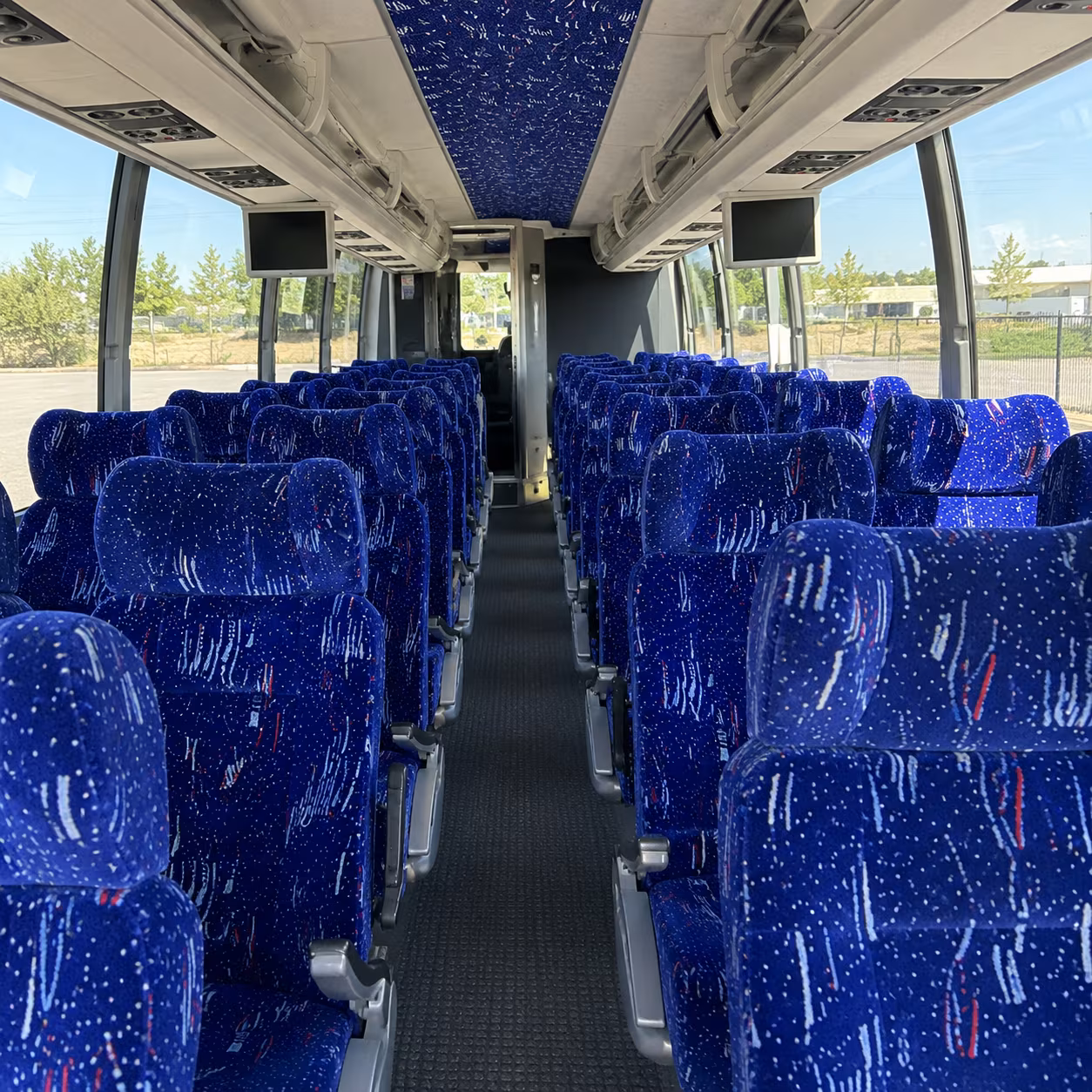 thornton charter bus